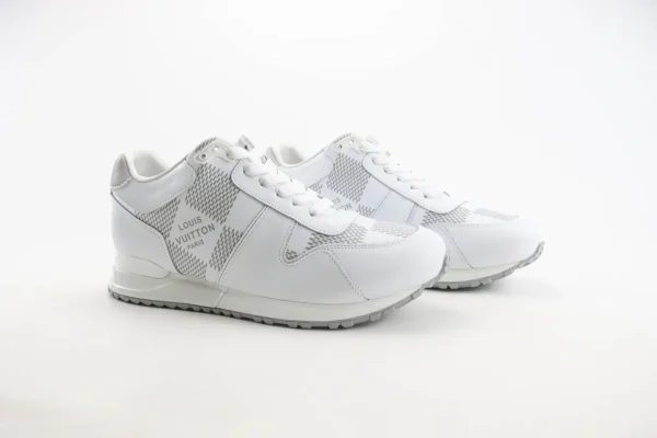 Nike SB Dunk Low x LV - Image 2