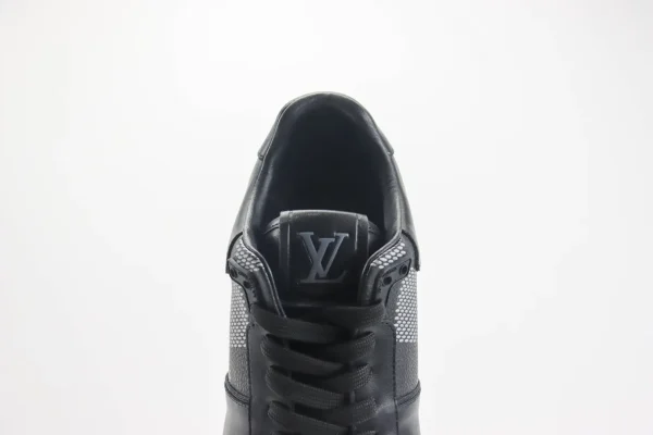 Nike SB Dunk Low x LV - Image 9