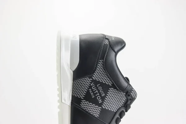 Nike SB Dunk Low x LV - Image 7