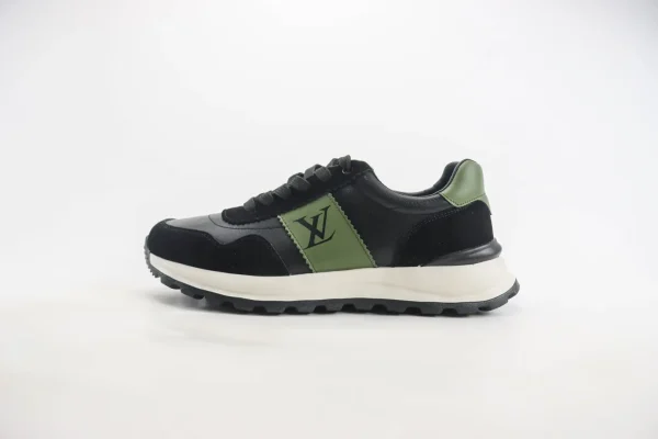 Nike SB Dunk Low x LV