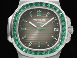 Patek Philippe Nautilus 5711 Green Diamond Set 40mm Steel Bracelet Premium Edition
