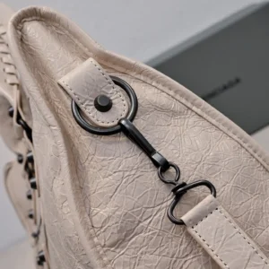 Balenciaga Classic City Medium Style 192327 beige crinkled leather handbag black metal hardware