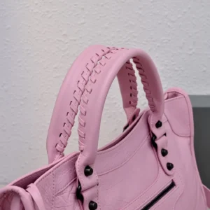 Balenciaga Classic City Bag medium 115748 pink lambskin leather handbag with braided handles and black hardware