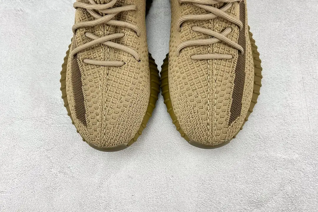 Adidas Yeezy Boost 350 V2 earth brown Primeknit sneakers rubber sole