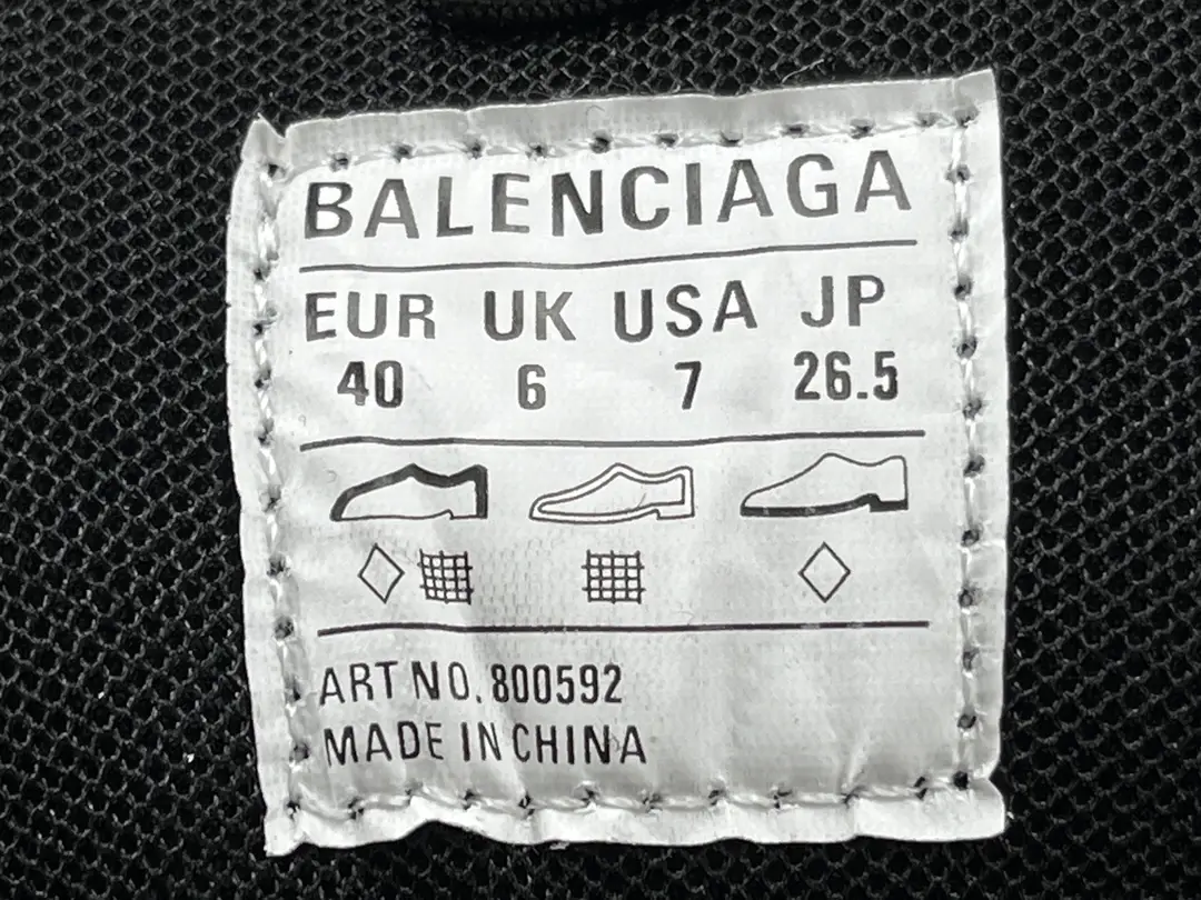 Balenciaga sneakers size 40 EUR 6 UK 7 USA 26.5 JP with mesh fabric material tag made in China