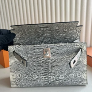 Hermès Kelly 25 lizard skin clutch bag gray silver hardware leather lining