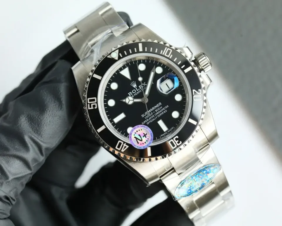 Rolex Submariner black dial ceramic bezel stainless steel watch with date magnifier