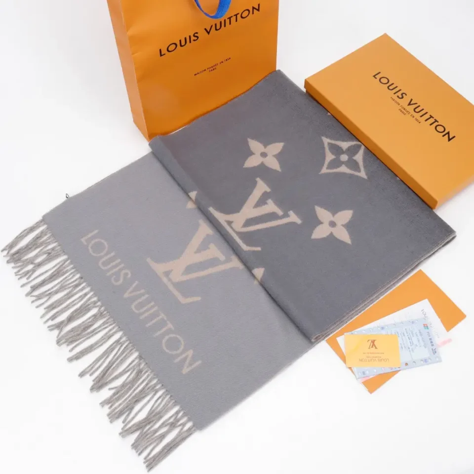 Louis Vuitton scarf grey beige wool blend accessory with fringe and monogram pattern