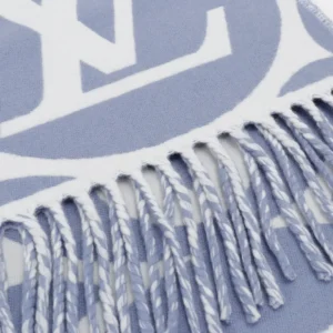 Burberry logo jacquard scarf light blue white wool blend with twisted fringed edges accessory