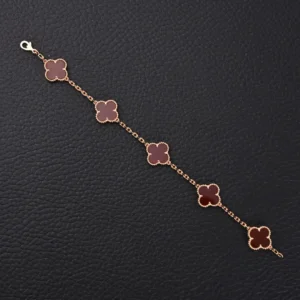 Van Cleef & Arpels Alhambra bracelet red agate rose gold chain accessory
