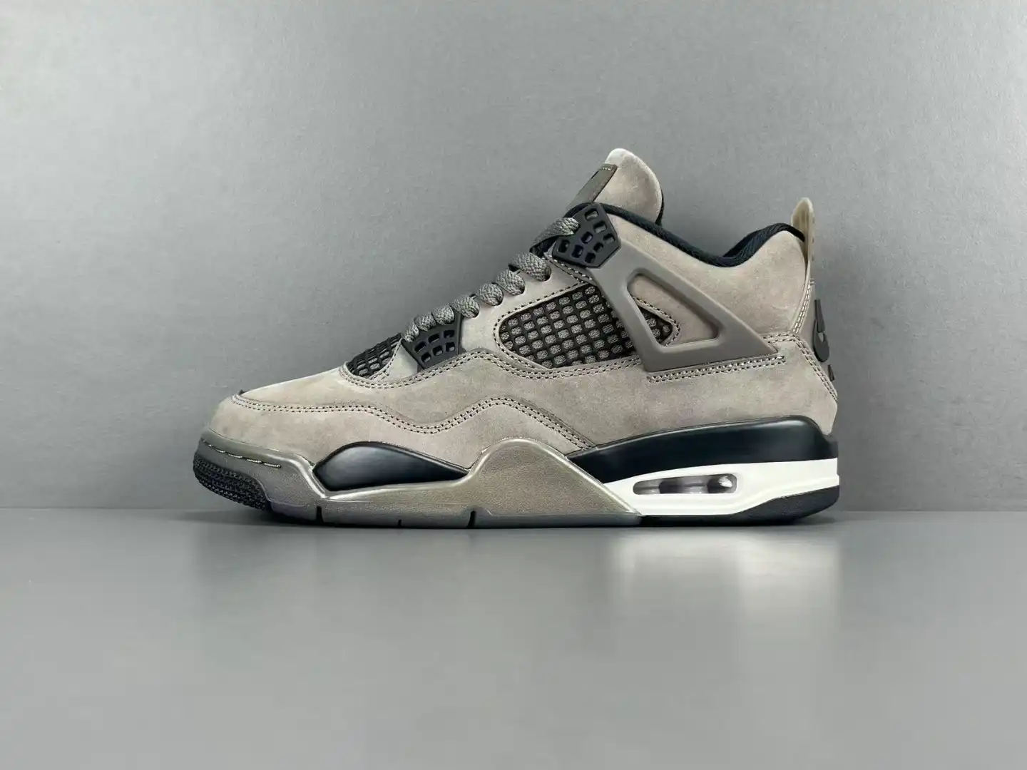 Air Jordan 4 "Cave Stone and Black "