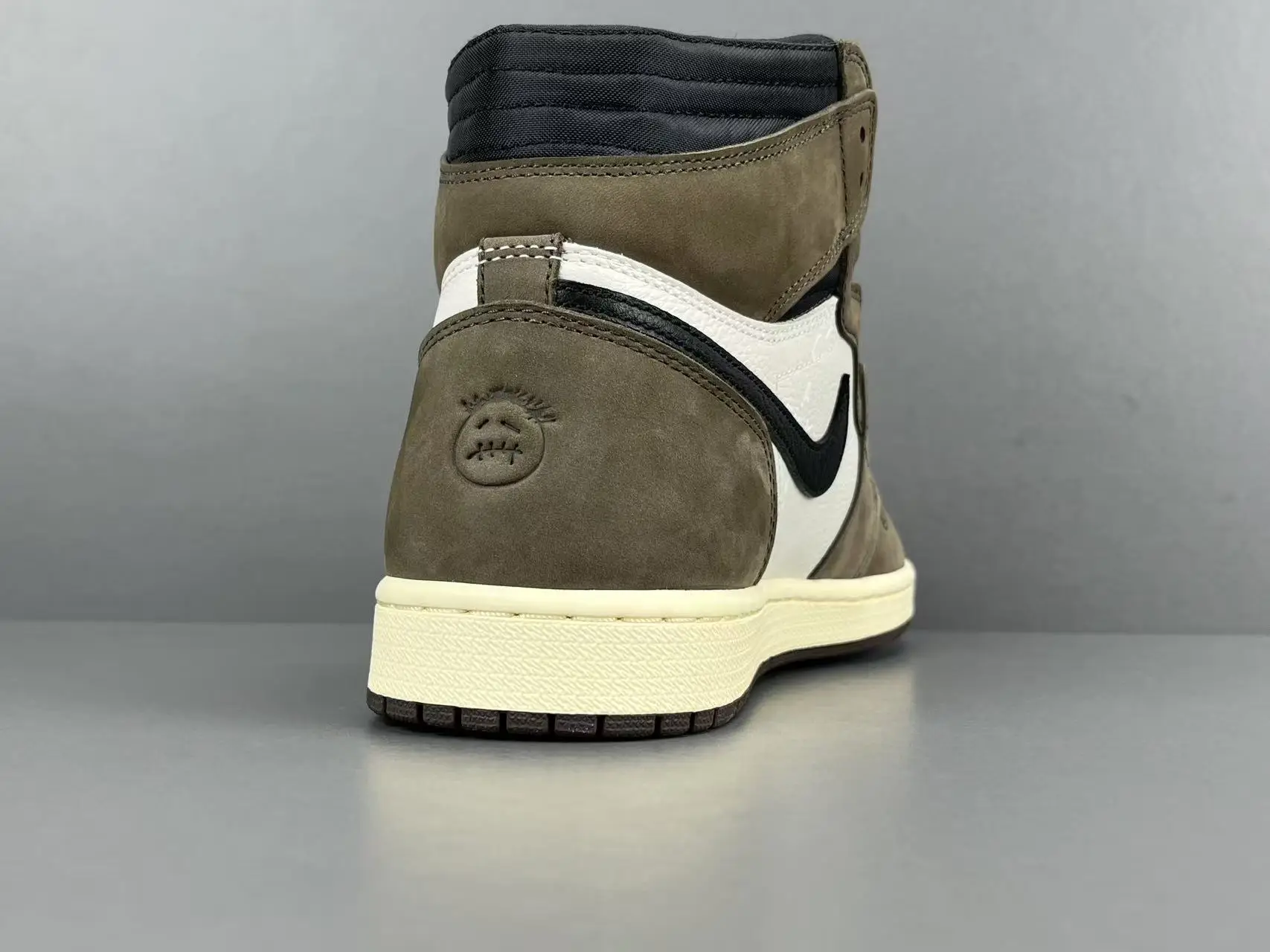 Nike Air Jordan 1 High OG Travis Scott dark mocha white black suede leather sneakers