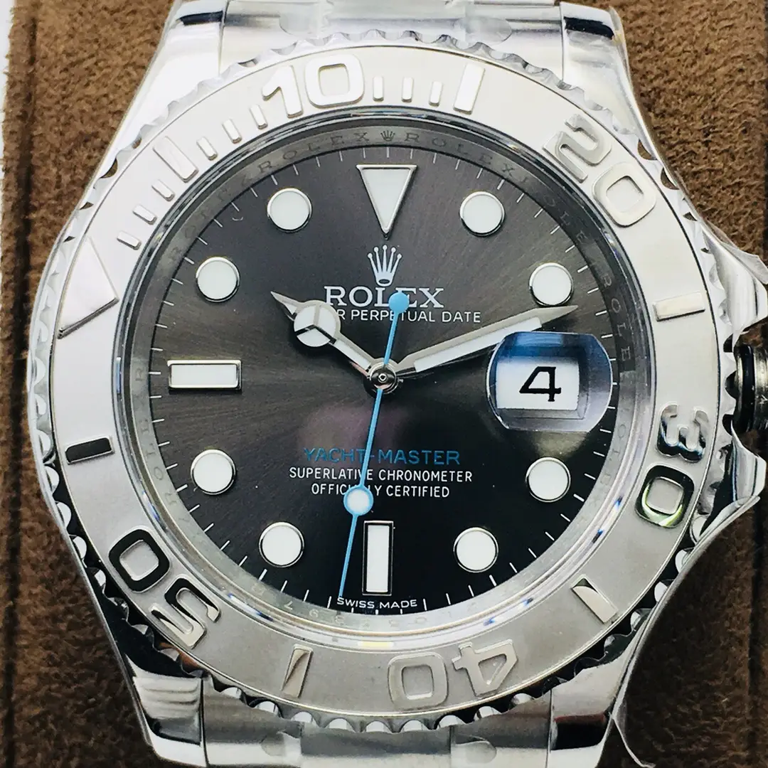 Rolex Yacht-Master 40mm Rhodium Dial Oyster Bracelet Top Edition
