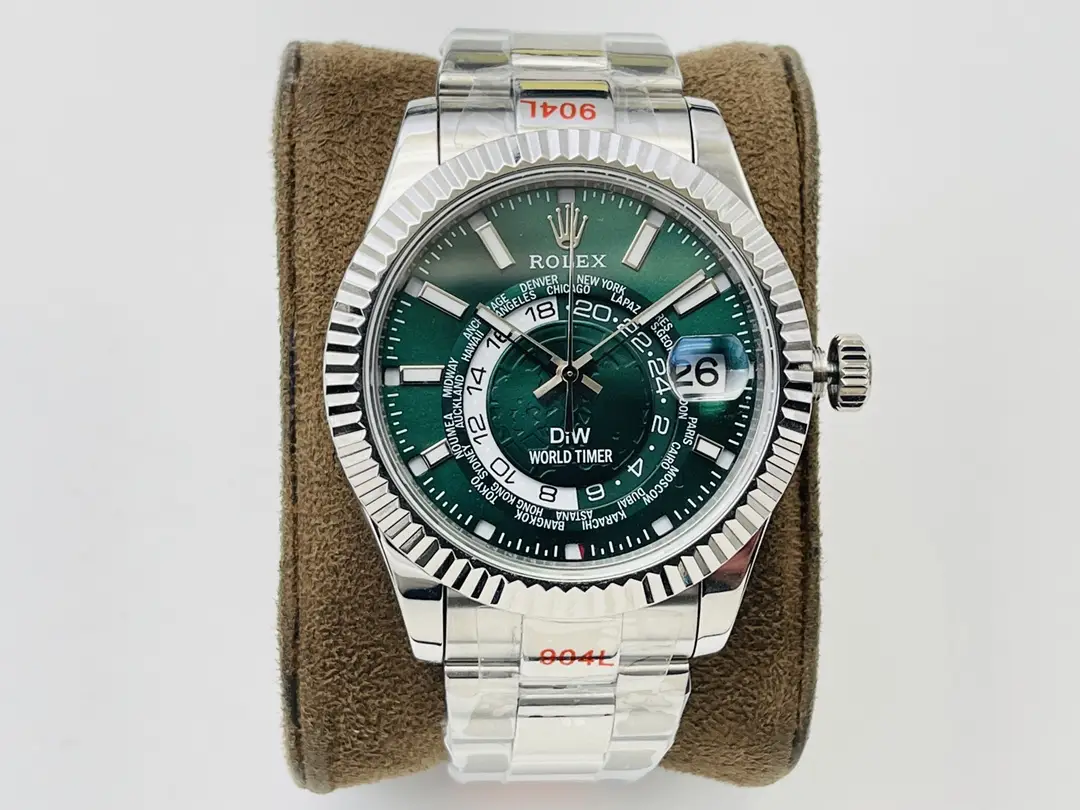 Fake Rolex Sky Dweller Green Best DiW Oyster Bracelet 42MM