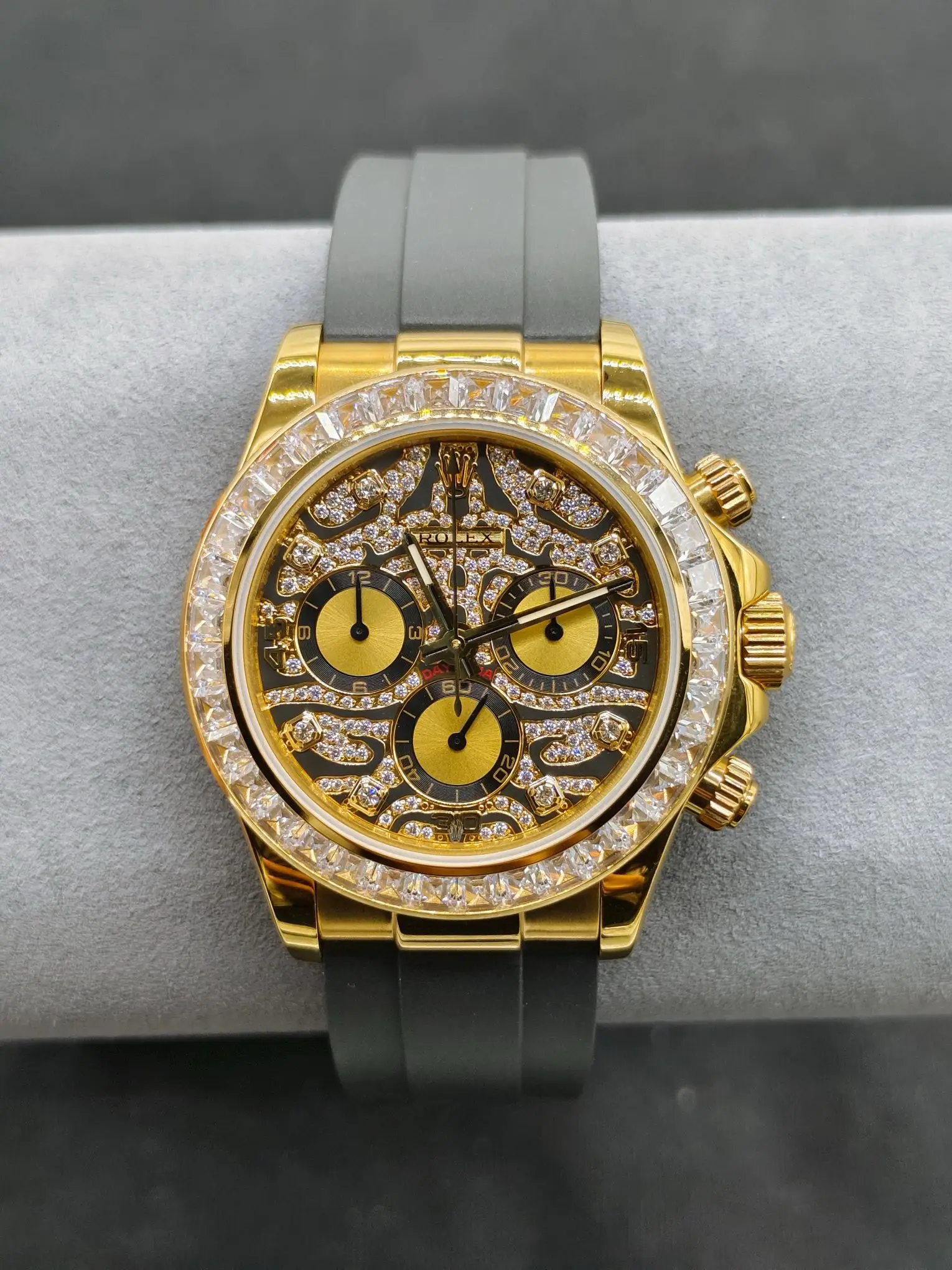 Best Rolex Daytona Eye of Tiger replica 40MM Rubber Strap Edition