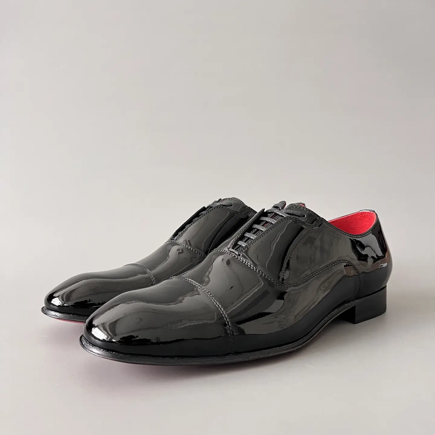 Christian Louboutin Greggo Fashion Men's Rest