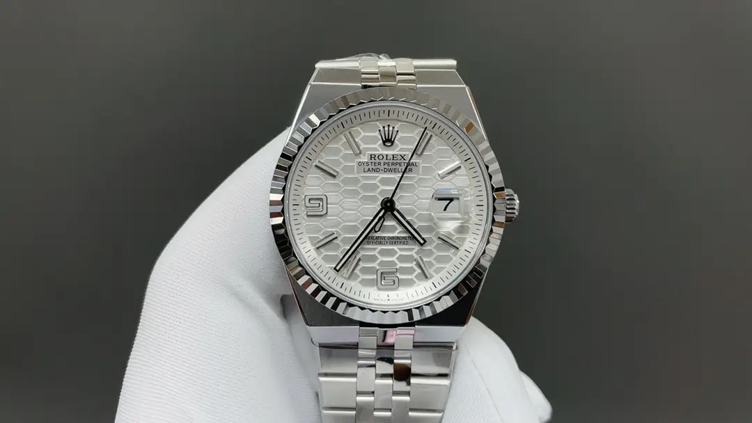 Premium Rolex Land-Dweller 40 White Honeycomb replica 40MM White Rolesor Flat Jubilee