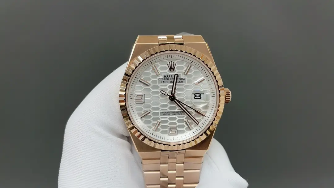Premium Rolex Land-Dweller 40 White Honeycomb replica 40MM Everose Flat Jubilee Bracelet