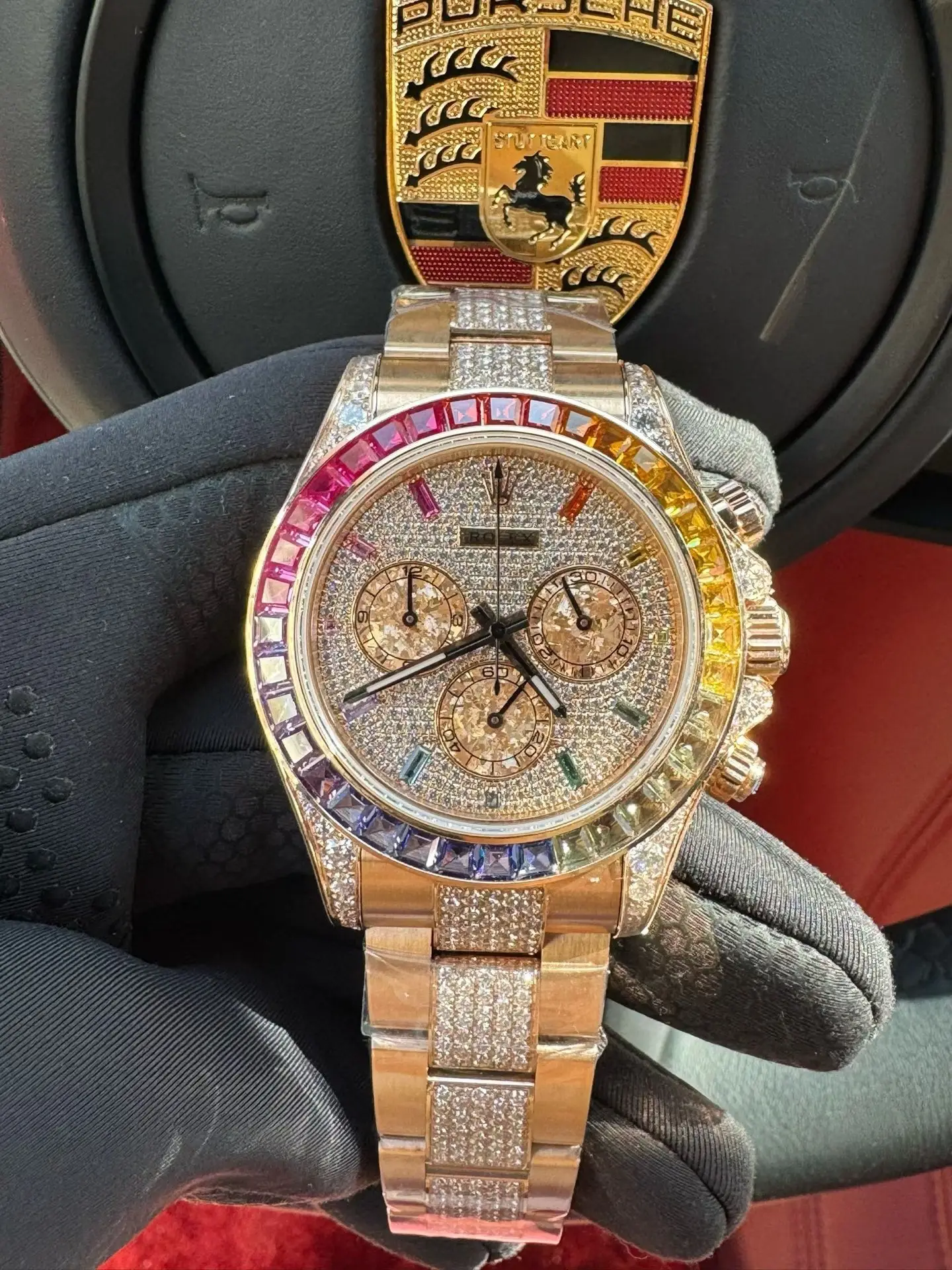 Dazzling rainbow pave daytona replica 40MM Yellow Gold Diamond Edition