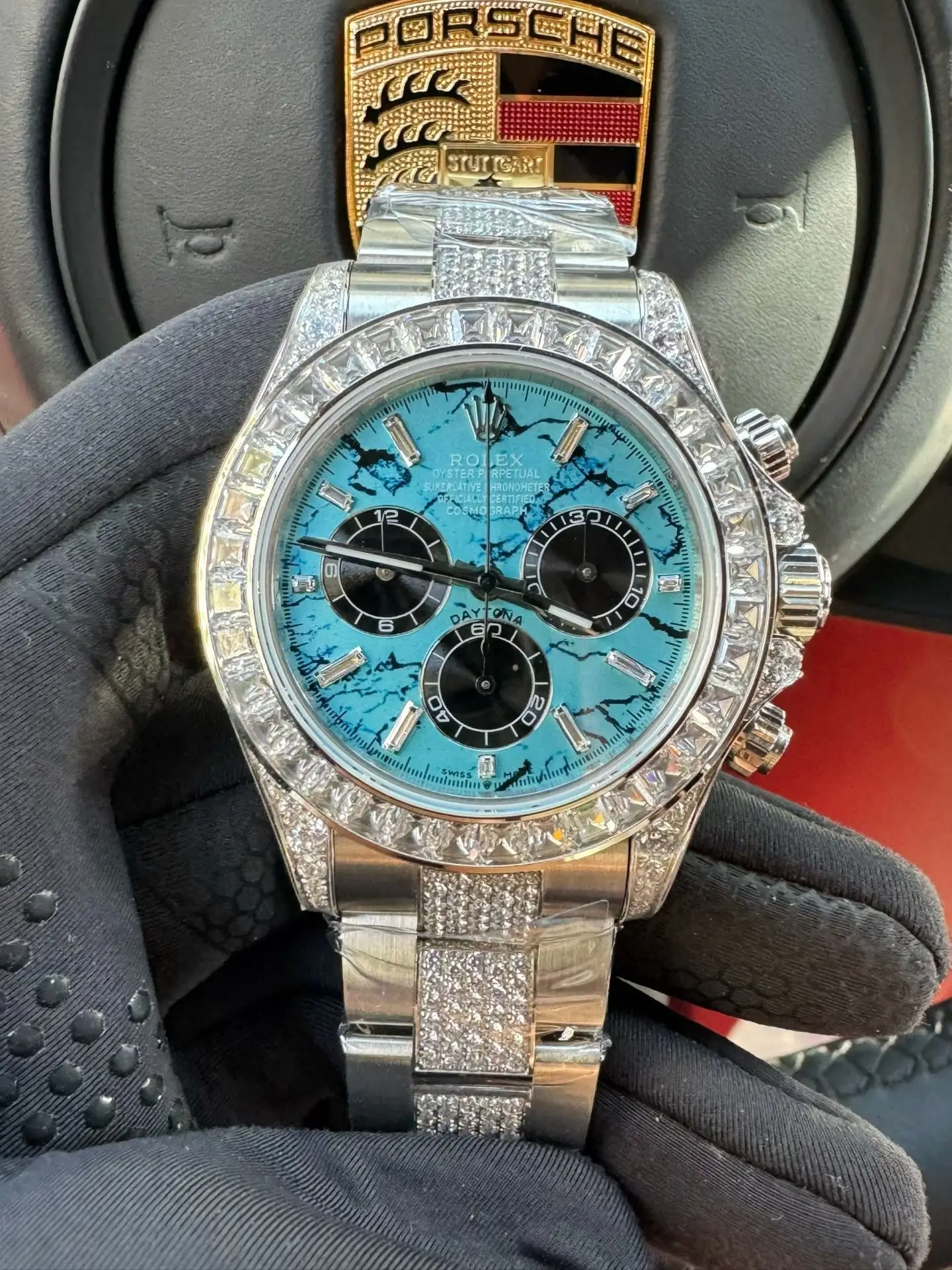 Stunning turquoise daytona replica 40MM Diamond Bezel Edition