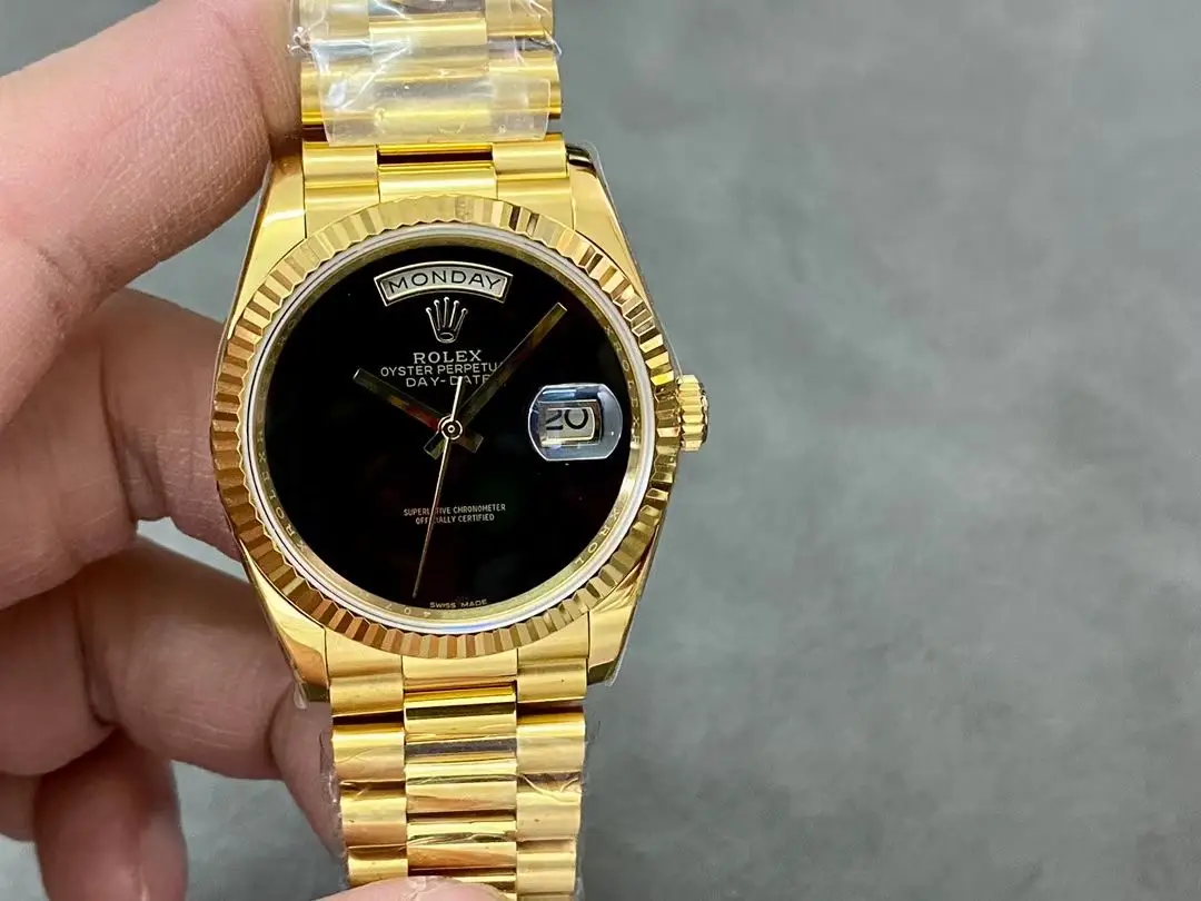 Elegant black onyx day date replica 36MM Yellow Gold 228238-0059